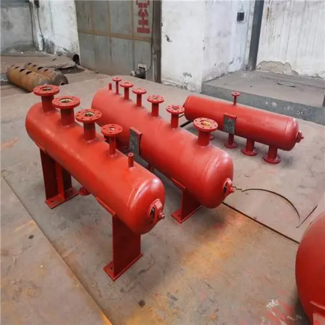 鹿寨分集水器安装高度